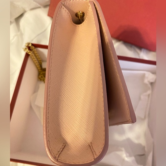 Salvatore Ferragamo Crossbody Chain Bag - Picture 2 of 7